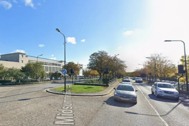 Nigel Farage Faces Tough Q&A in Milton Keynes 2026