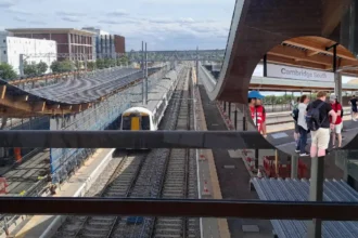 Cambridge South opens for passengers on direct London trains