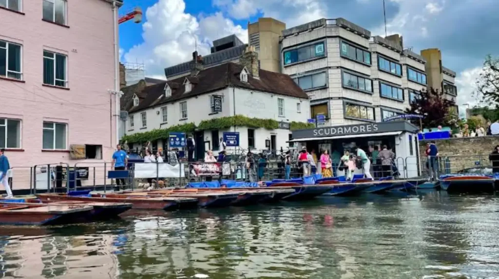 What Makes Fen Ditton: Cambridge's Best-Kept Secret for a Riverside Afternoon?