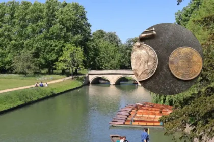 Treasure Hunter Finds WW1 Medal in River Cam, Cambridge