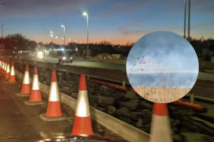 A10 Meldreth field fire firefighters tackle deliberate blaze
